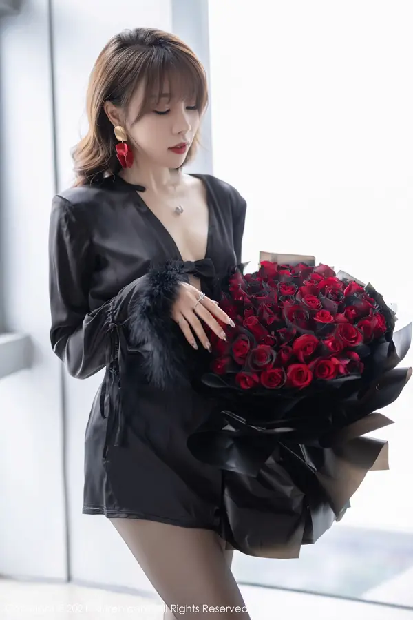 Vol. 04205 芝芝（85P） (5/85)