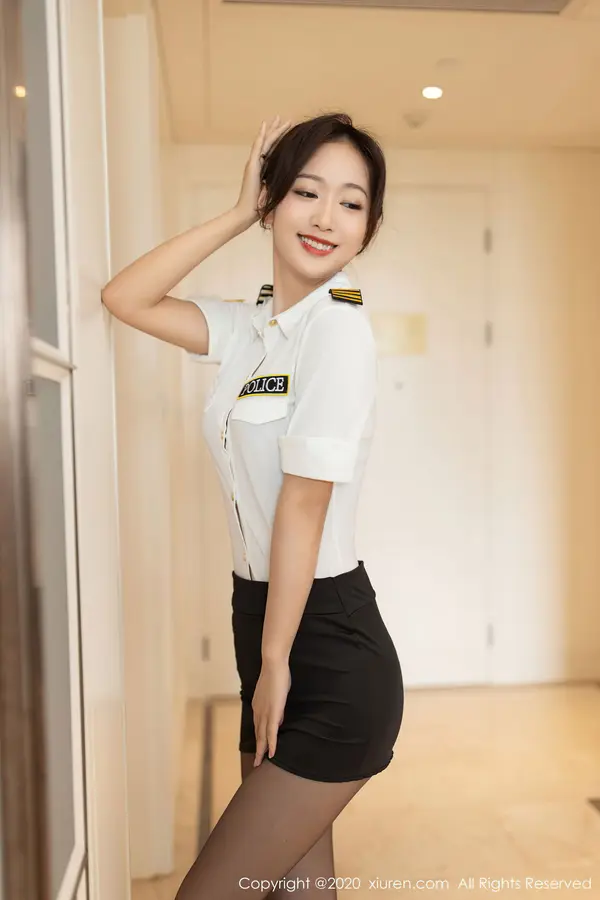 Vol. 02720 唐安琪（76P） (2/76)