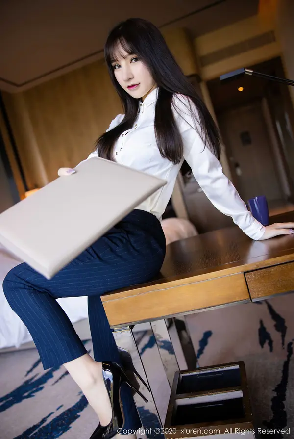 Vol. 02356 周于希Sandy（74P） (3/74)