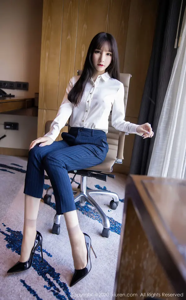 Vol. 02356 周于希Sandy（74P） (4/74)