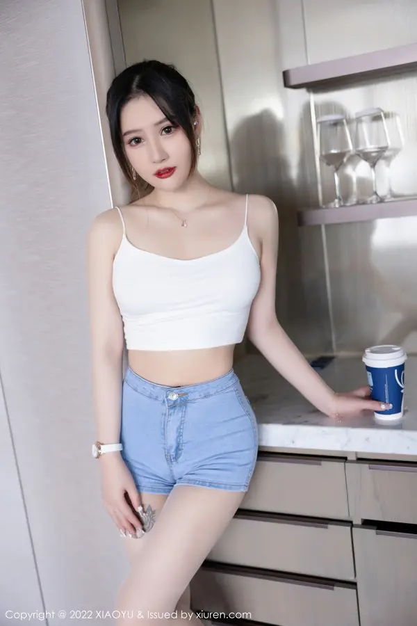Vol. 0813 张欣欣（74P） (2/74)