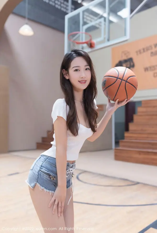 Vol. 05258 唐安琪（81P） (3/81)