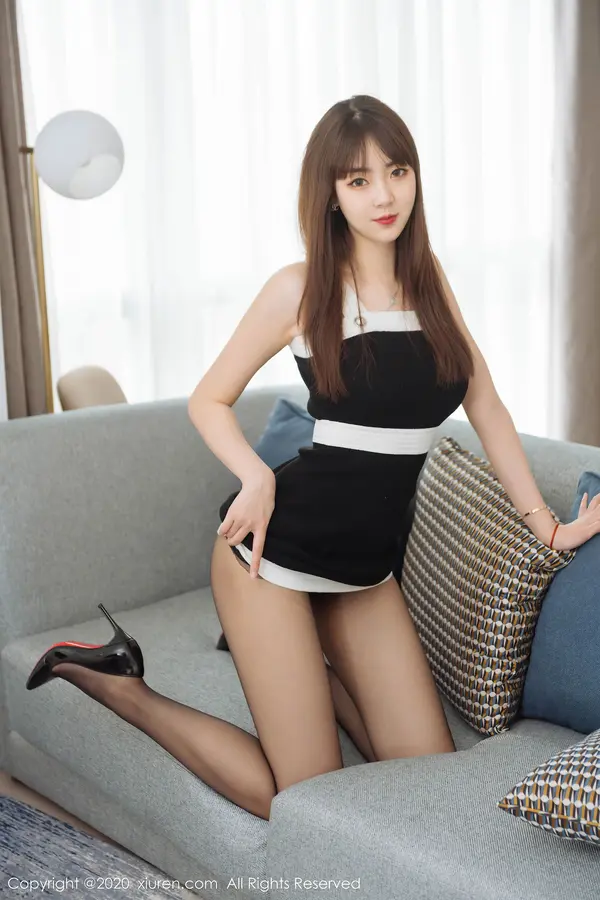Vol. 02299 可乐Vicky（56P） (6/56)