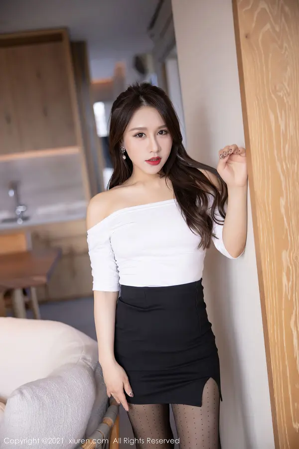 Vol. 03483 徐安安（64P） (2/64)