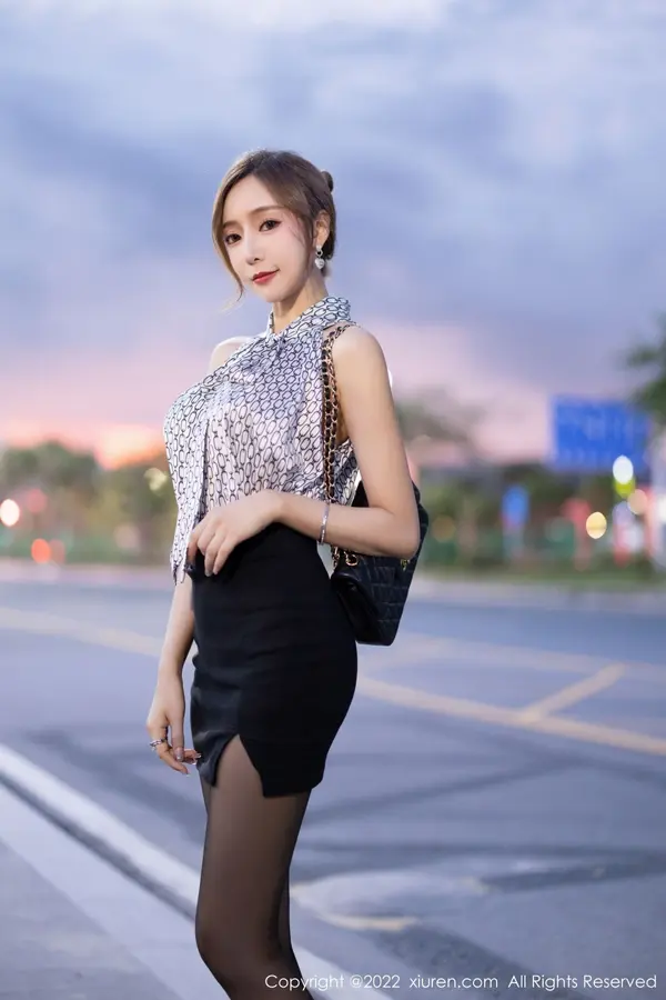 Vol. 05325 王馨瑶yanni（79P） (3/79)