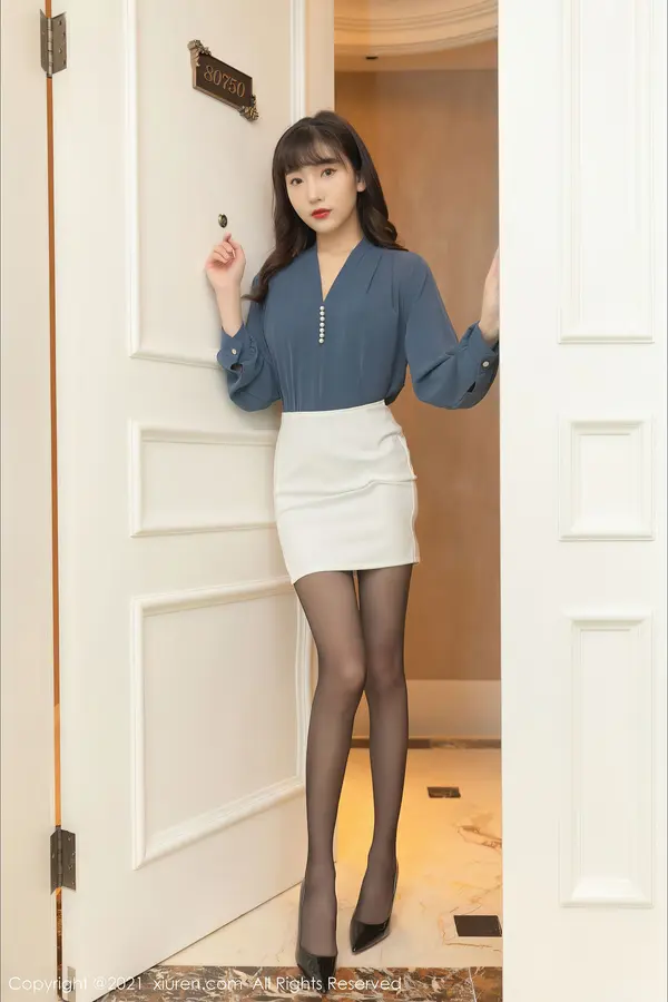 Vol. 03246 陆萱萱（82P） (6/82)