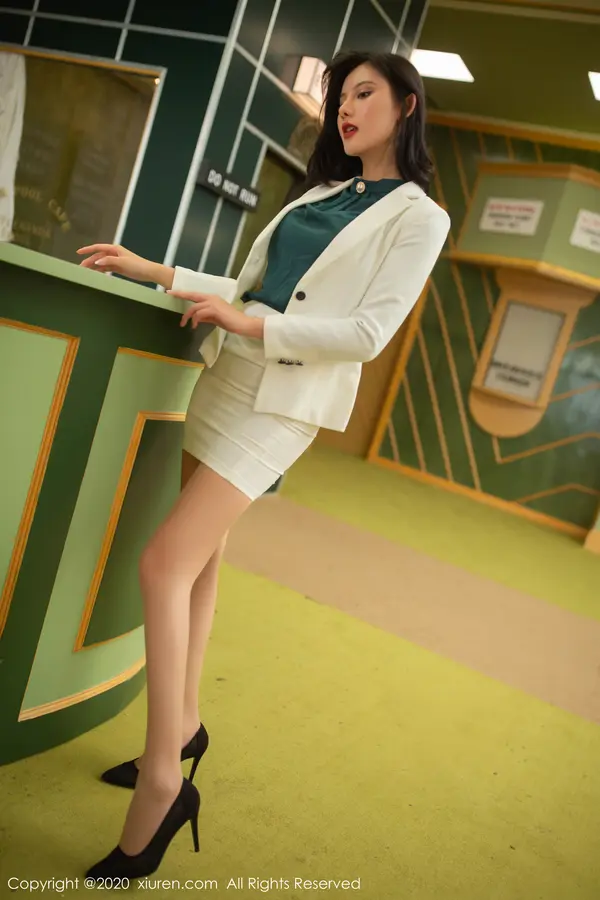 Vol. 01935 就是阿朱啊（77P） (2/77)