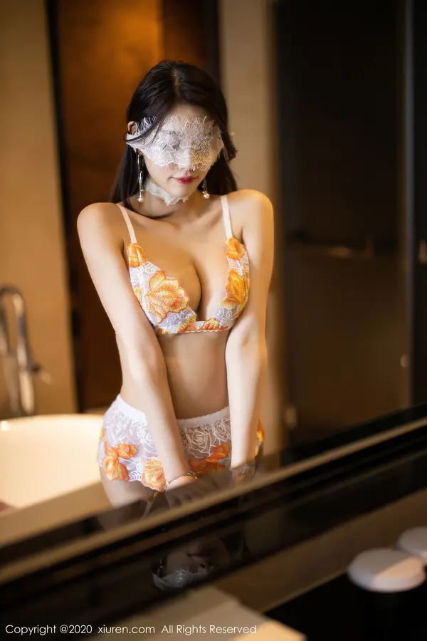 Vol. 01989 杨晨晨sugar（83P） (3/83)