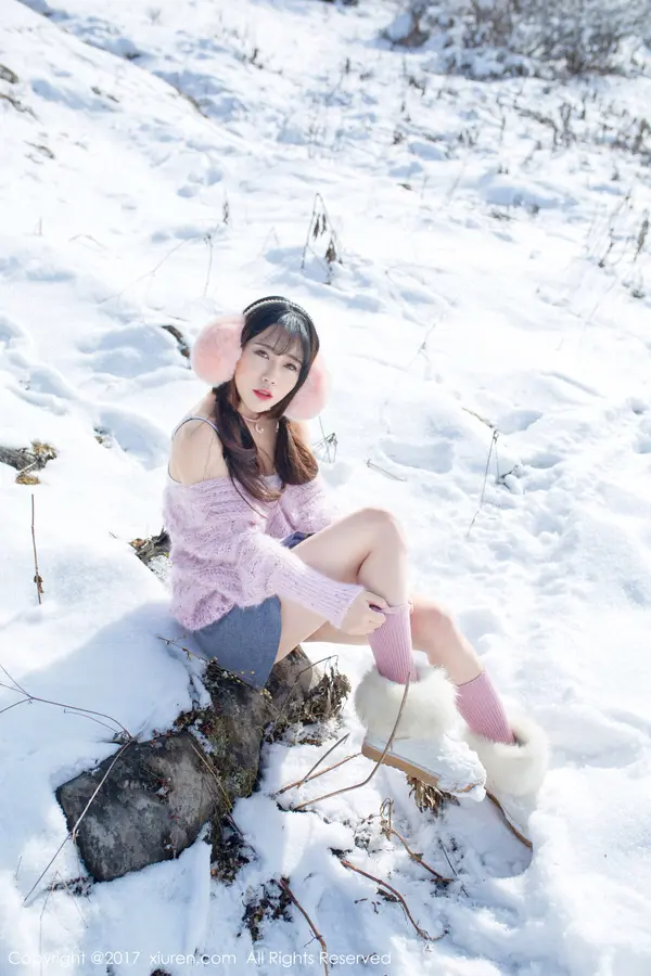 Vol. 00720 兜豆靓Youlina（52P） (2/52)