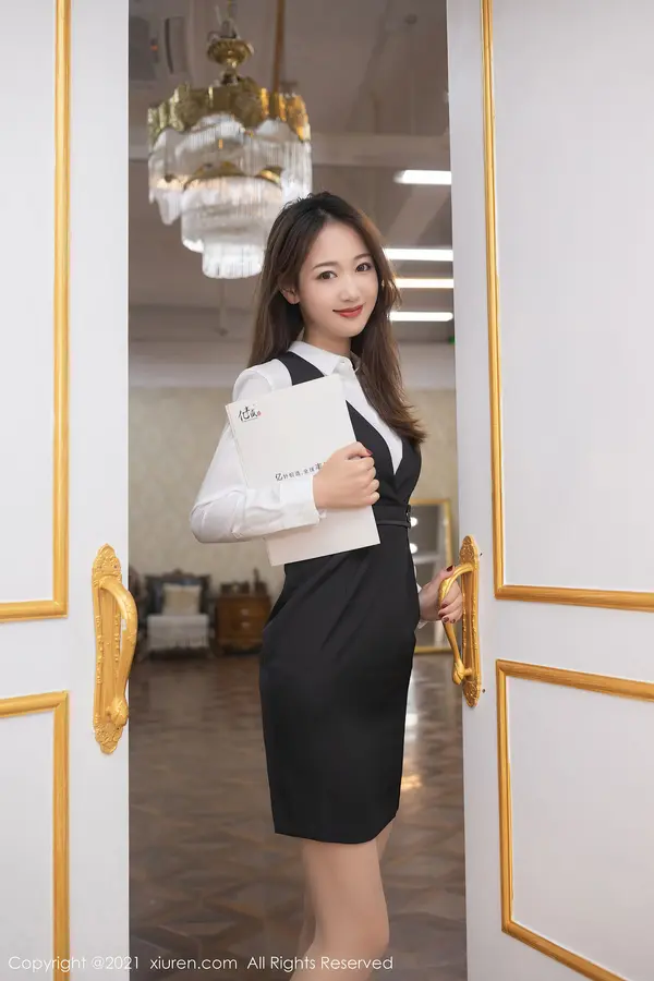 Vol. 03219 唐安琪（73P） (3/73)