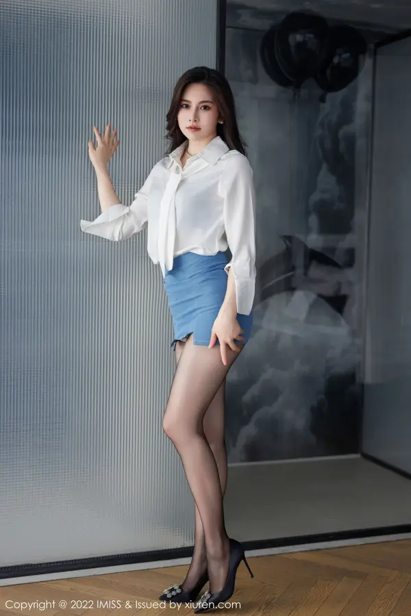 Vol. 0700 Vanessa（69P） (3/69)