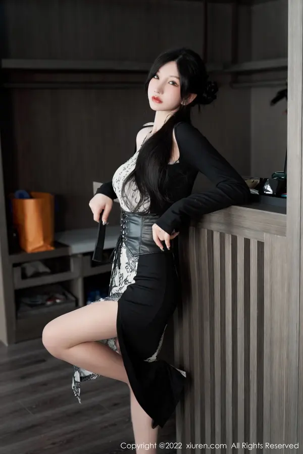 Vol. 05623 周于希Sally（95P） (2/95)