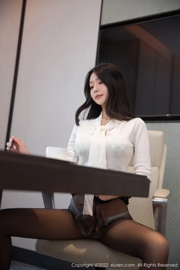 Vol. 05705 熊小诺（76P） (5/76)