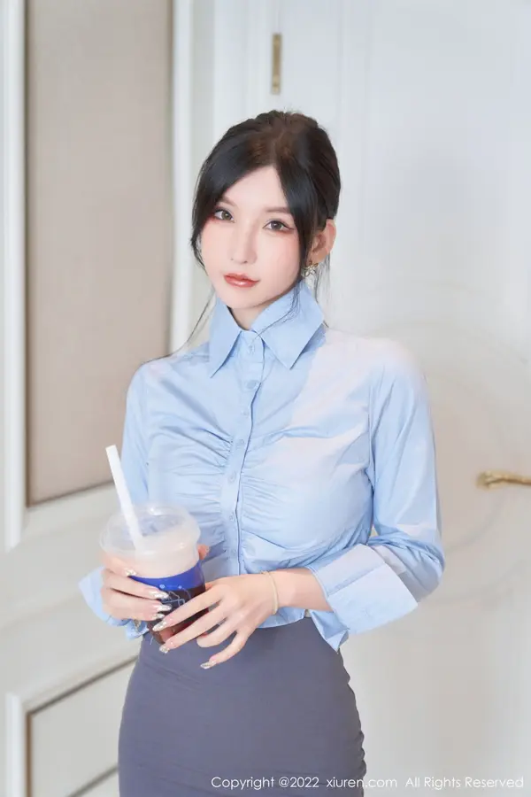 Vol. 05812 周于希Sally（91P） (2/91)