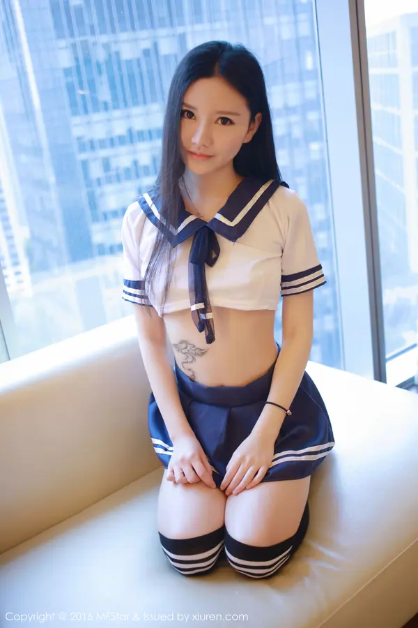 Vol. 0081 姗姗就打奥特曼（51P） (2/51)