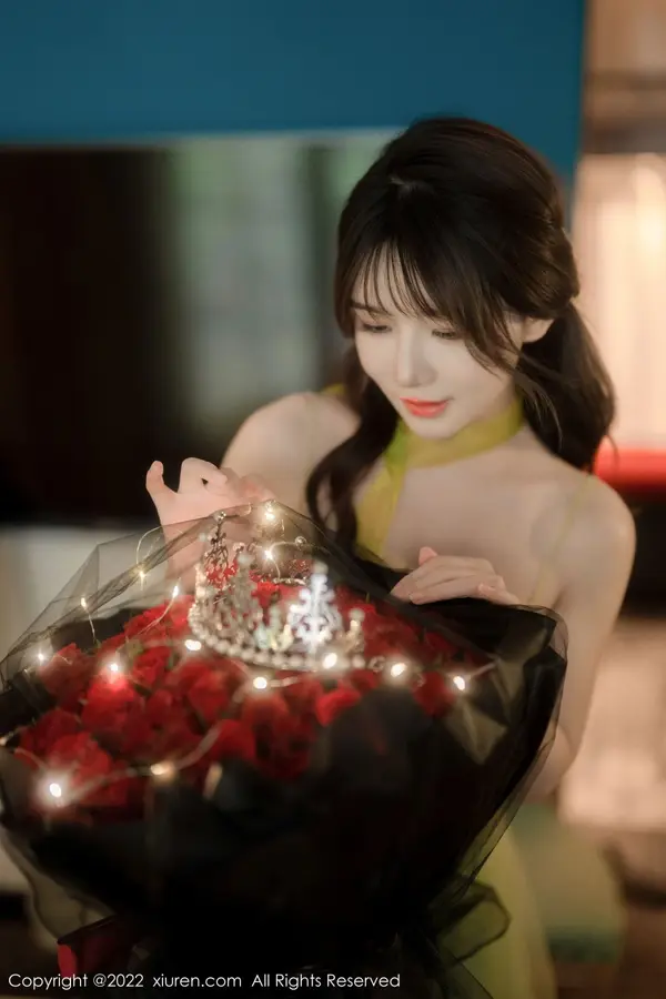 Vol. 05875 婠婠么（86P） (3/86)