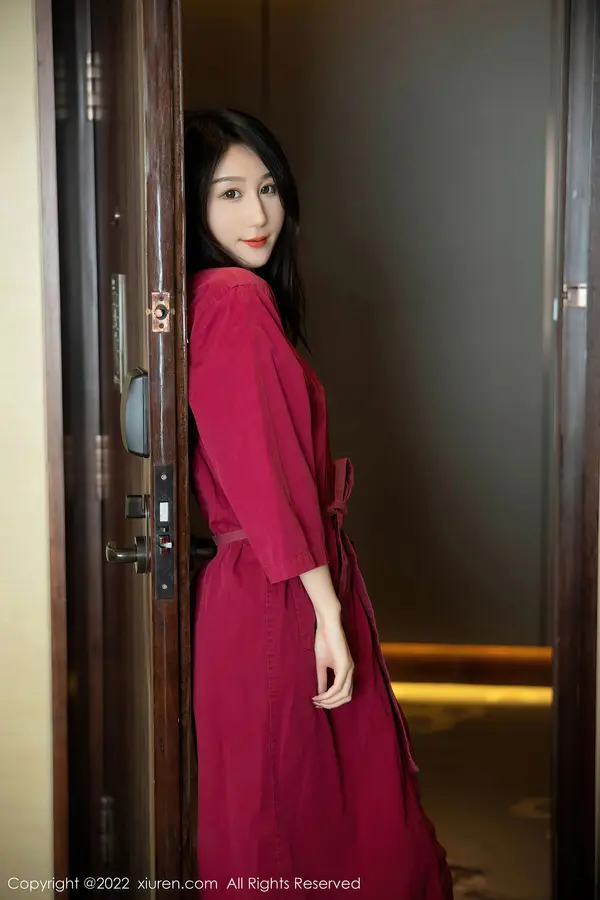 Vol. 05624 薇薇酱（81P） (5/81)
