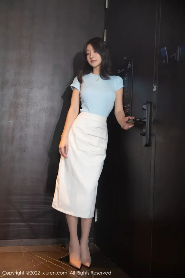Vol. 05968 熊小诺（77P） (2/77)
