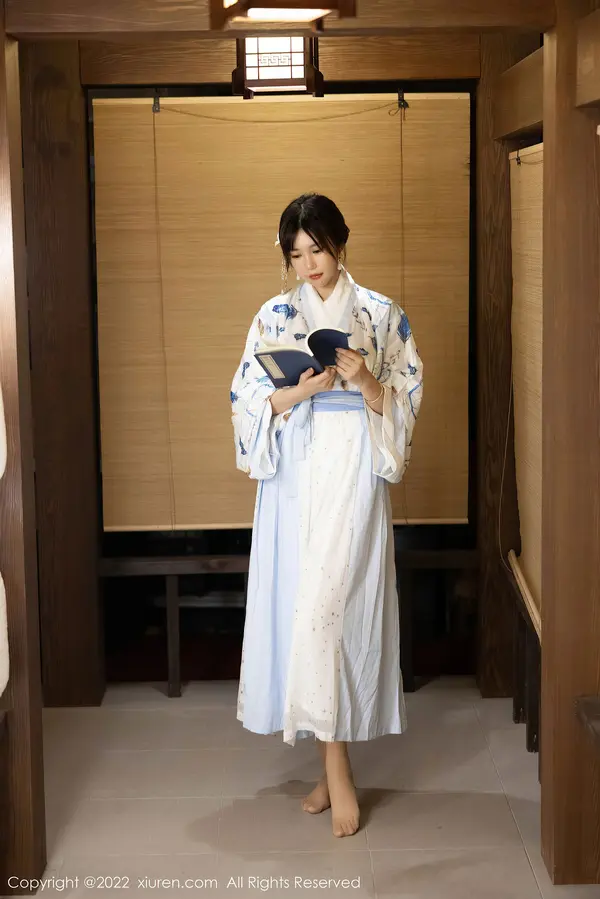 Vol. 05569 绮里嘉ula（76P） (2/76)