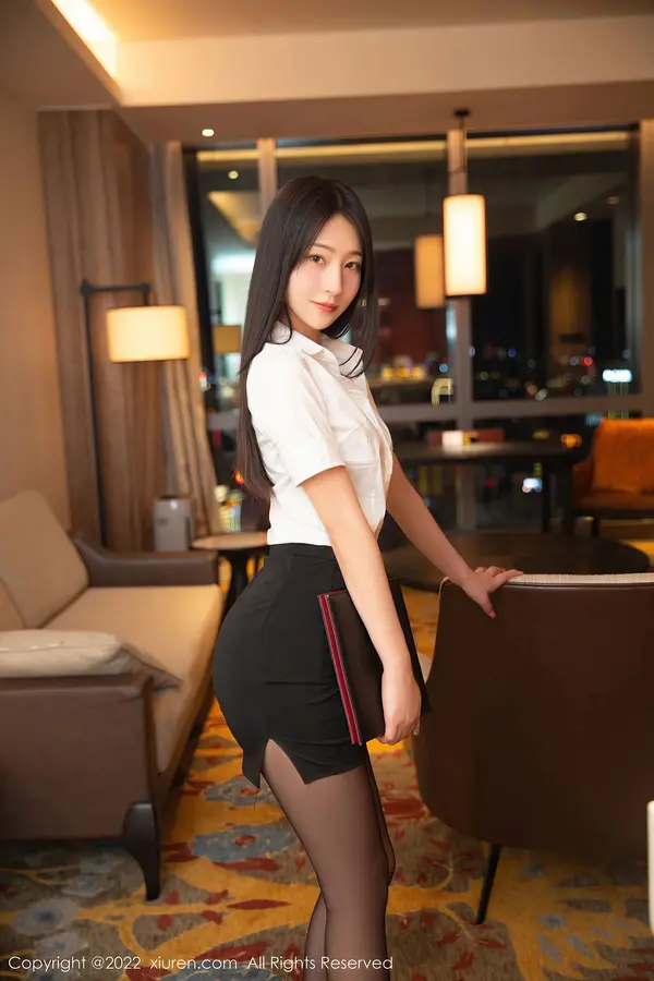 Vol. 05464 熊小诺（83P） (2/83)