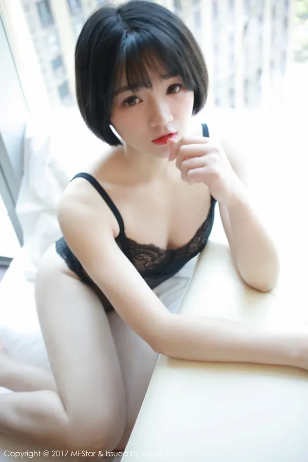 Vol. 0110 悦爷妖精（53P） (2/53)