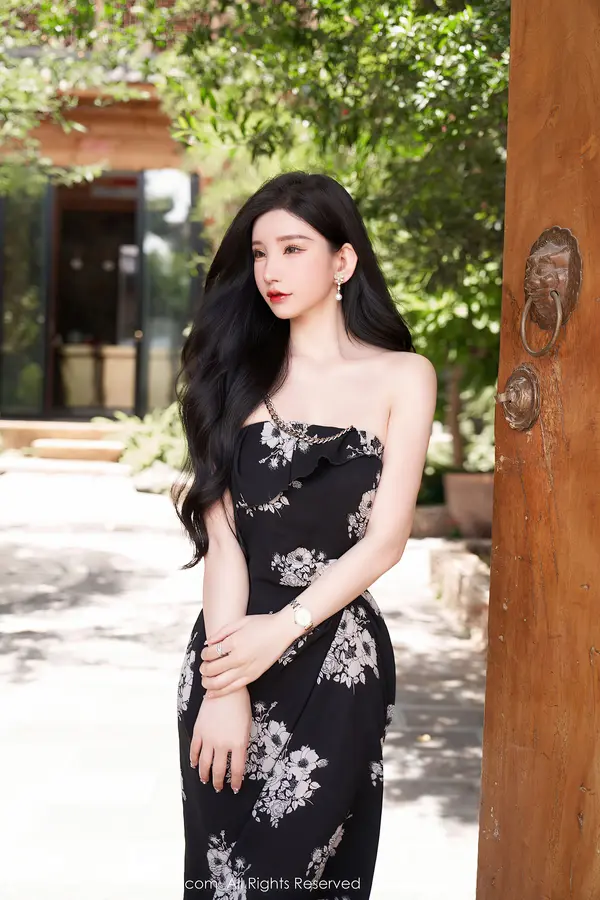 Vol. 05307 周于希Sally（91P） (6/91)