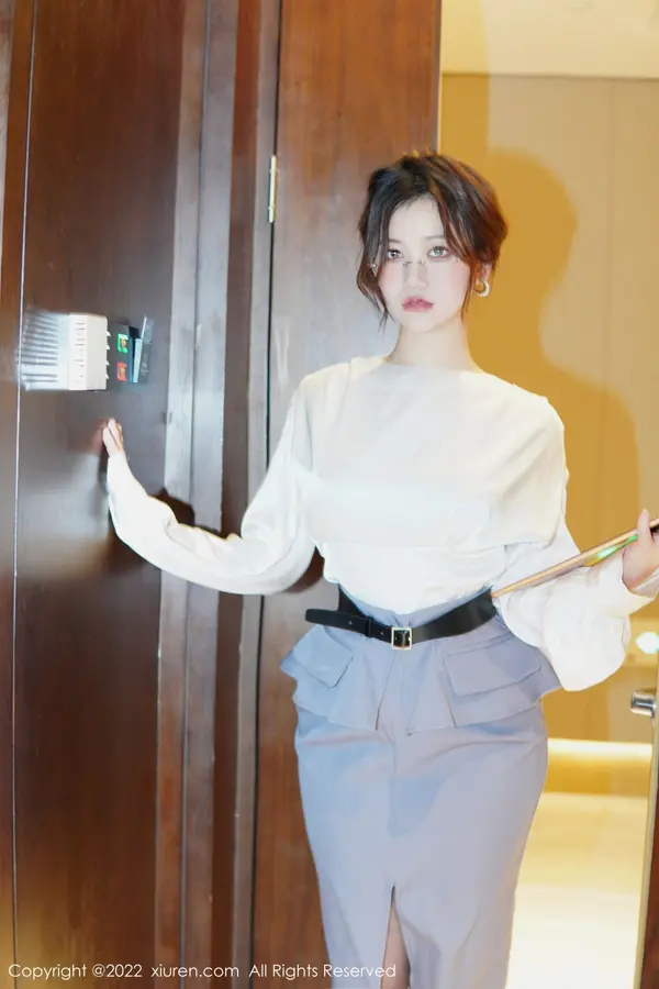 Vol. 06028 奈奈子（80P） (3/80)