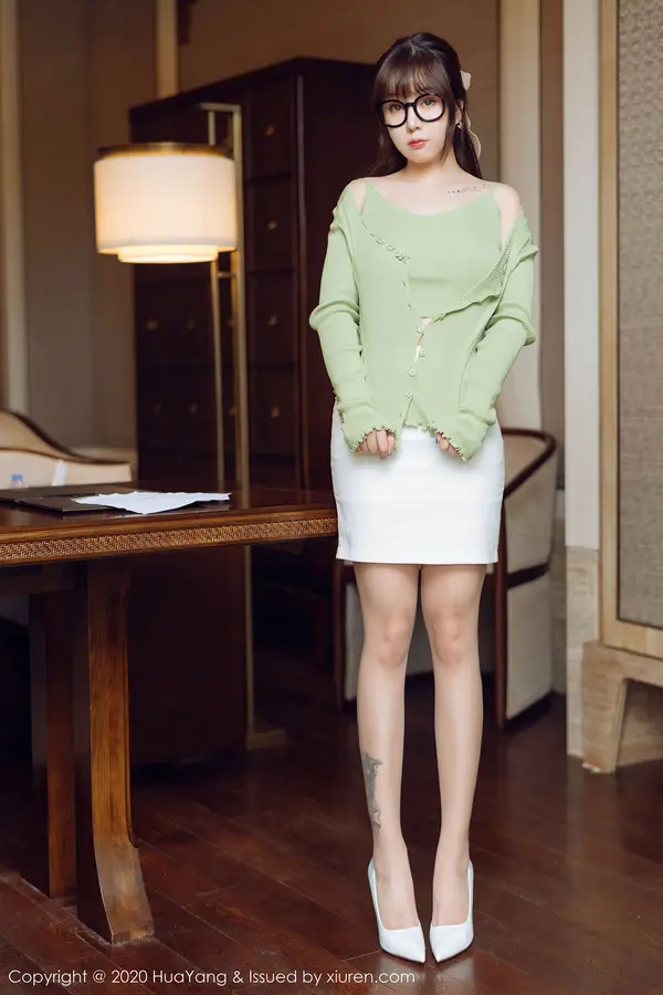 Vol. 0298 王雨纯（81P） (3/81)