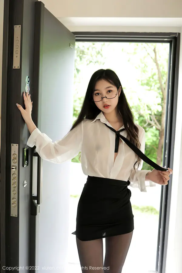 Vol. 05117 谢晚晚（84P） (4/84)