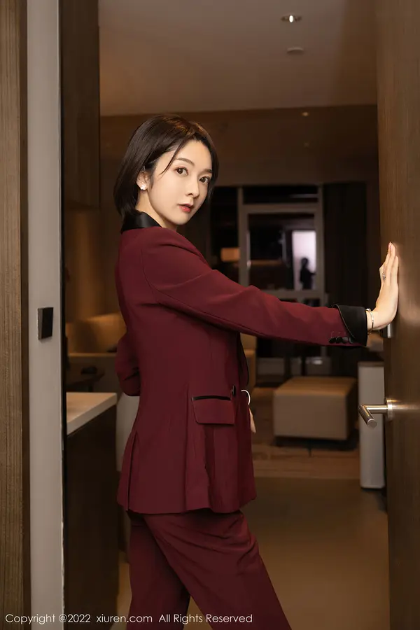 Vol. 05111 Angela00（73P） (2/73)