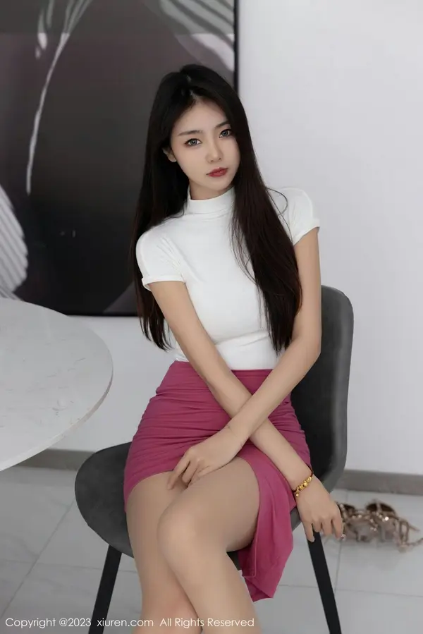 Vol. 06239 可乐Vicky（78P） (4/78)
