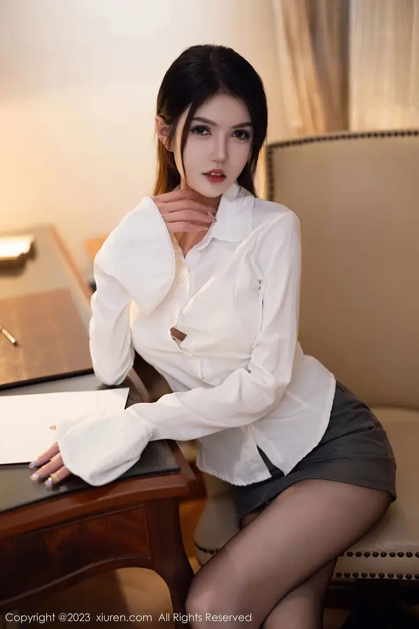 Vol. 06125 媛媛酱belle（85P） (2/85)