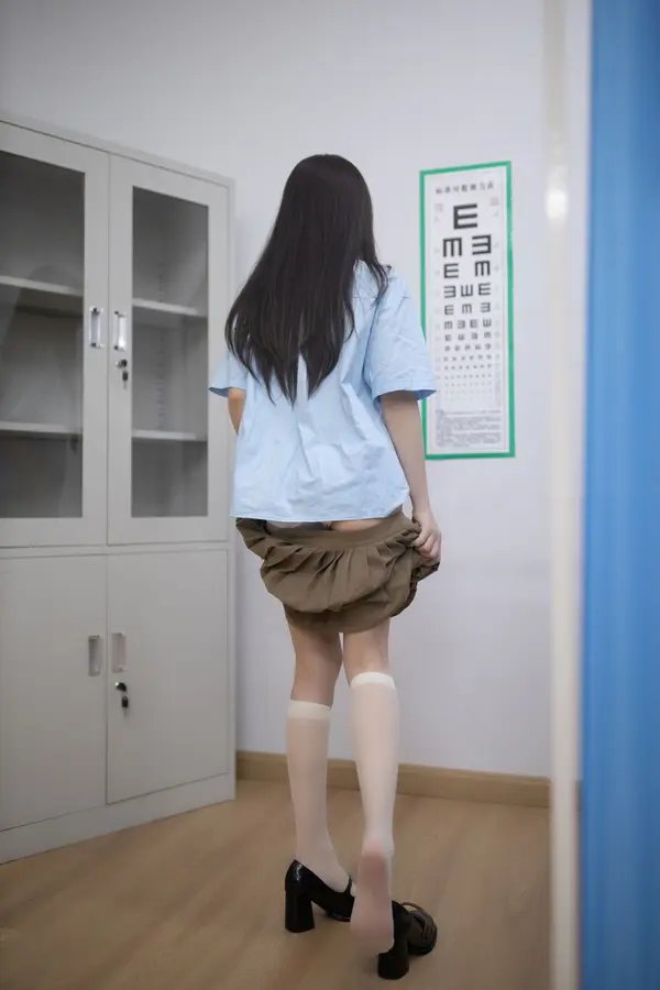 鱼子酱Fish《入学体检》（140P） (2/140)
