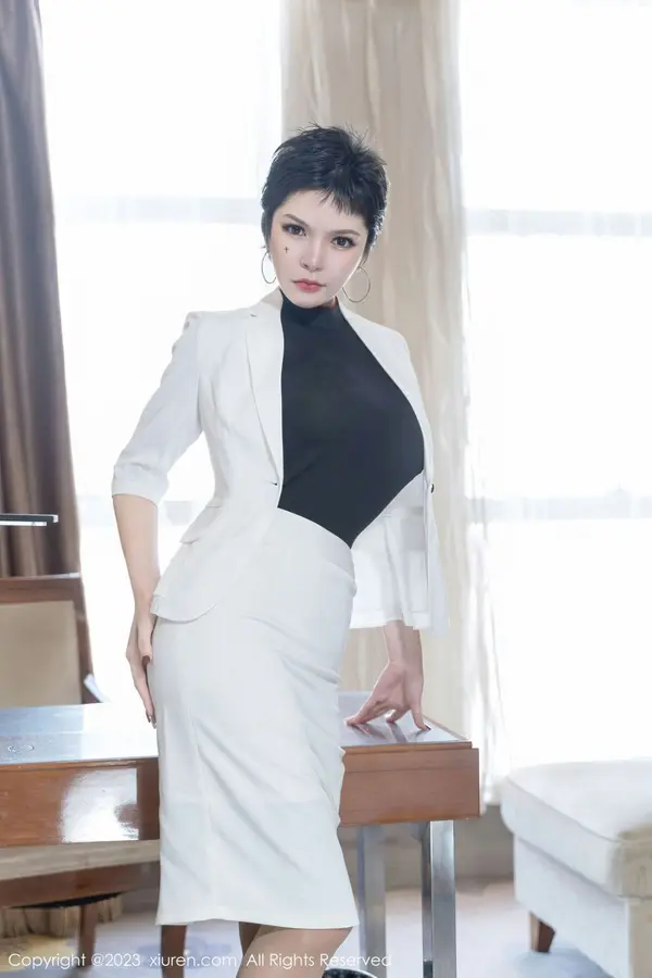 Vol. 06415 伊丽莎有点白（64P） (6/64)