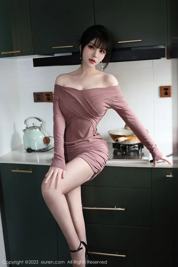 Vol. 06178 桃桃子_（83P） (2/83)