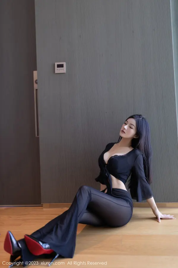 Vol. 07660 谭小灵（81P） (5/81)