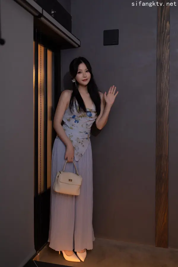 鱼子酱Fish《她的体香》（140P） (3/140)