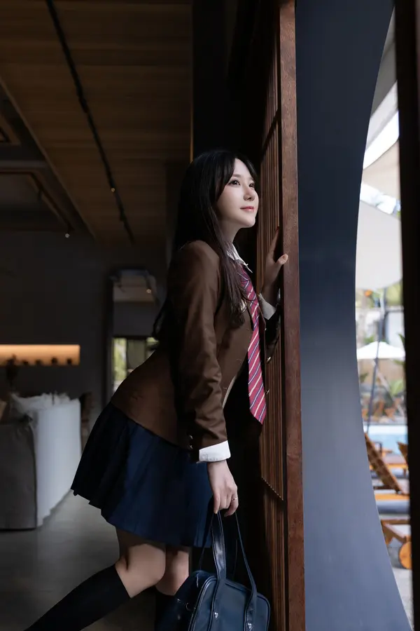 鱼子酱Fish《外出回忆录》（120P） (2/120)