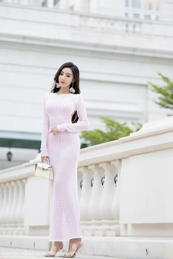 Vol. 08055 王馨瑶yanni（82P） (3/82)