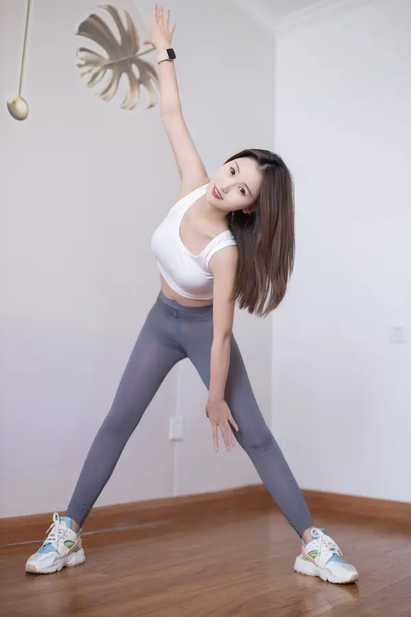 杏子Yada《开档瑜伽》（110P） (6/110)