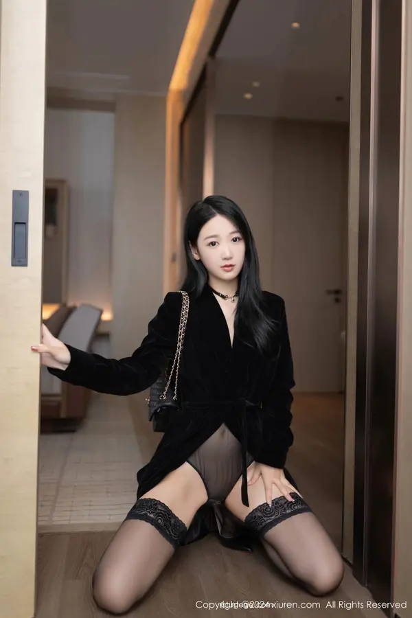 Vol. 08326 唐安琪（82P） (3/82)
