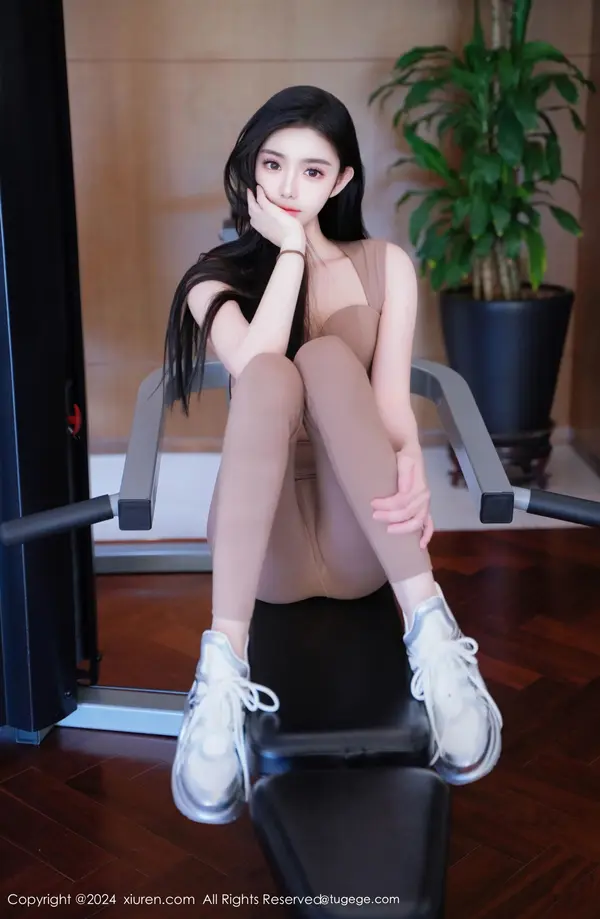 Vol. 08382 龙雪儿（76P） (2/76)