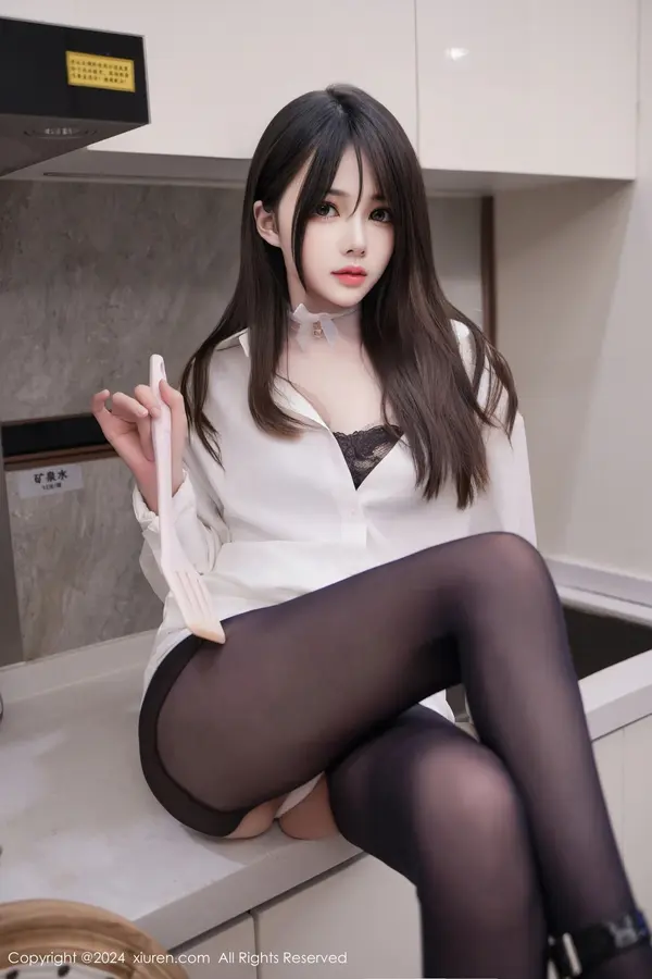 Vol. 08429 林月月（66P） (4/66)