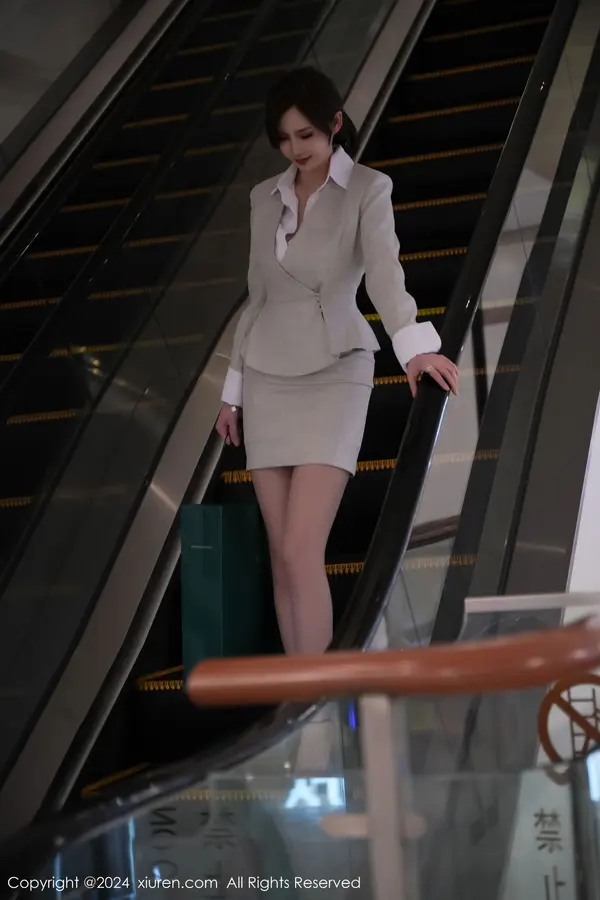 Vol. 08444 Carol周妍希X（82P） (3/82)