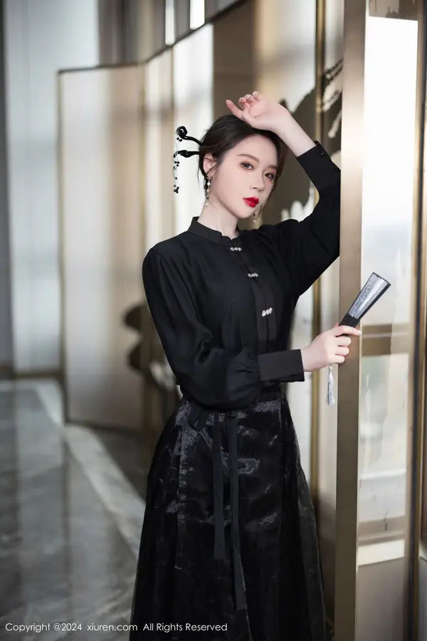 Vol. 08465 梦心玥（83P） (4/83)