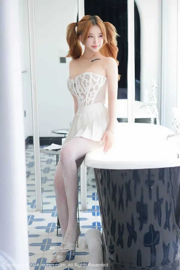 Vol. 08771 小海臀Rena（61P） (3/61)
