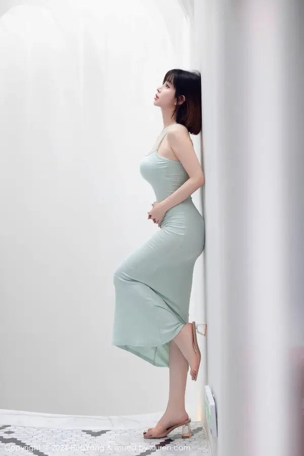 Vol. 0586 王雨纯（95P） (4/95)