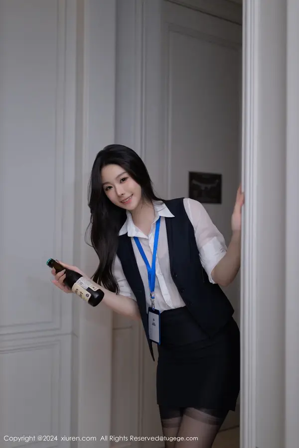 Vol. 08808 小逗逗（81P） (2/81)