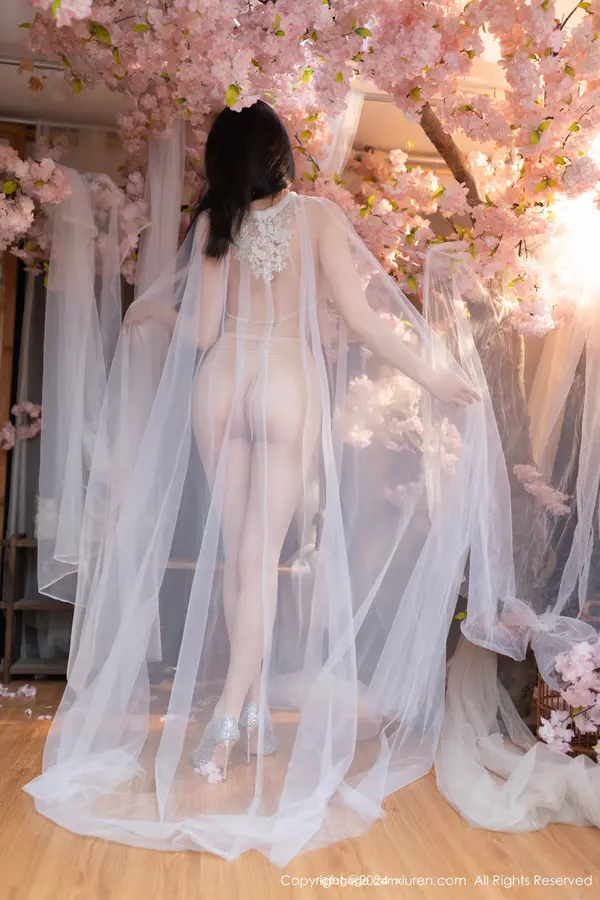 Vol. 08807 陆萱萱（81P） (3/81)
