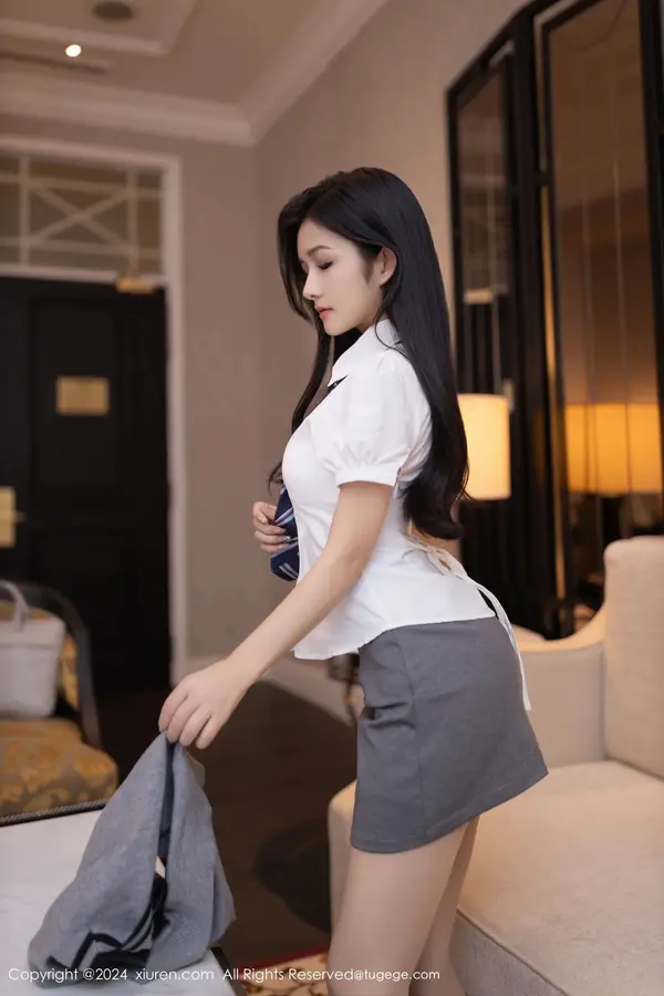 Vol. 08910 谭小灵（81P） (6/81)